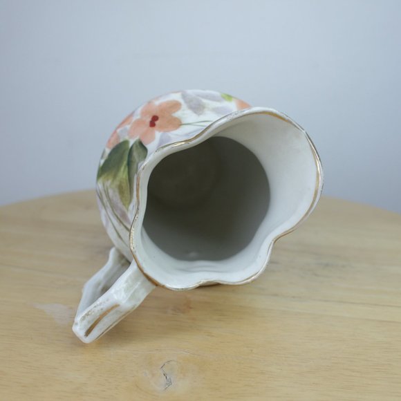 • the vintage decorative pitcher - Picture 6 of 8